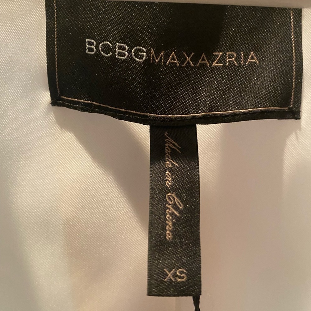 BCBG MAXAZRIA  BLAZER XS
